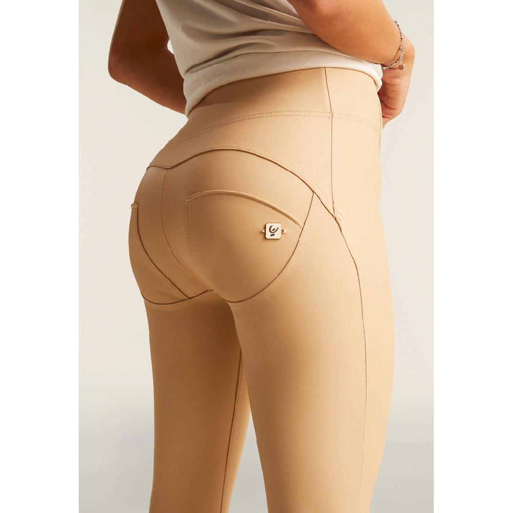 Freddy 7/8-Leggings »WRUP HIGH WAIST SUPERSKINNY 7/8« Mit Lifting & Shaping Effekt Und Zierknöpfen