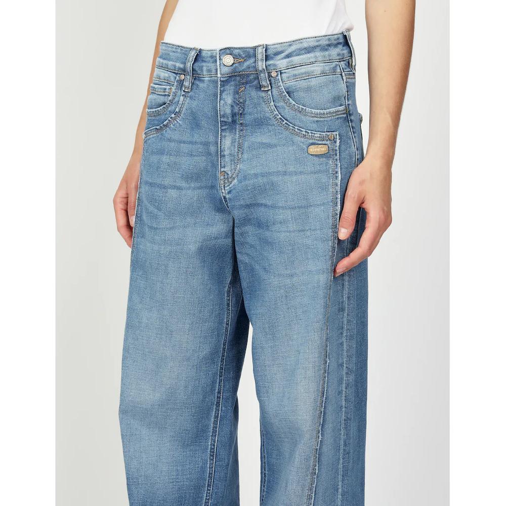 GANG Loose-fit-Jeans »94FANNY« Mit Aufwändiger Schnittführung