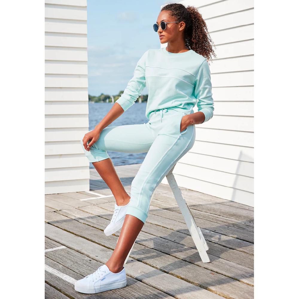 H.I.S Caprihose Mit Seitlichem Piping Loungeanzug