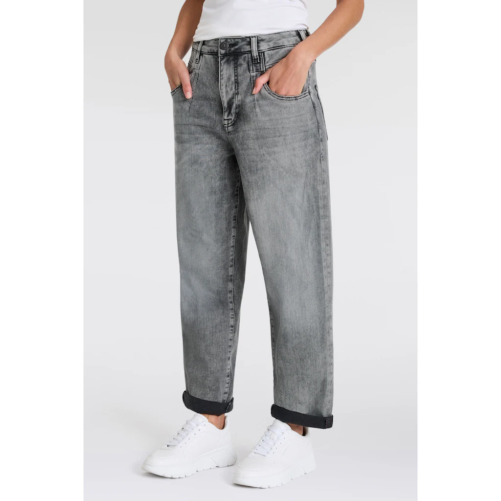 Herrlicher Loose-fit-Jeans »Brooke Organic Denim Brushed« Mit Figurbetonenden Abnähern Vorn