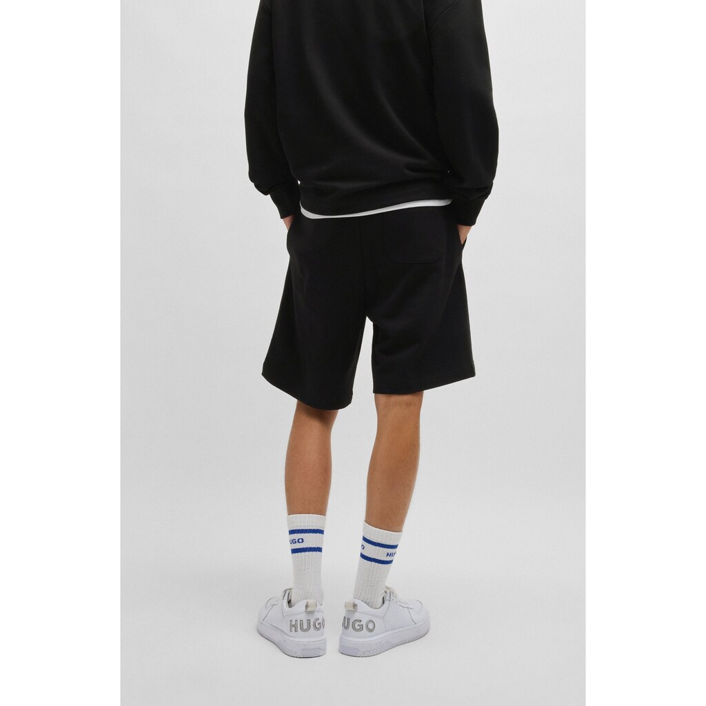 HUGO Blue Sweatshorts »Nasensio« Mit Markenlabel