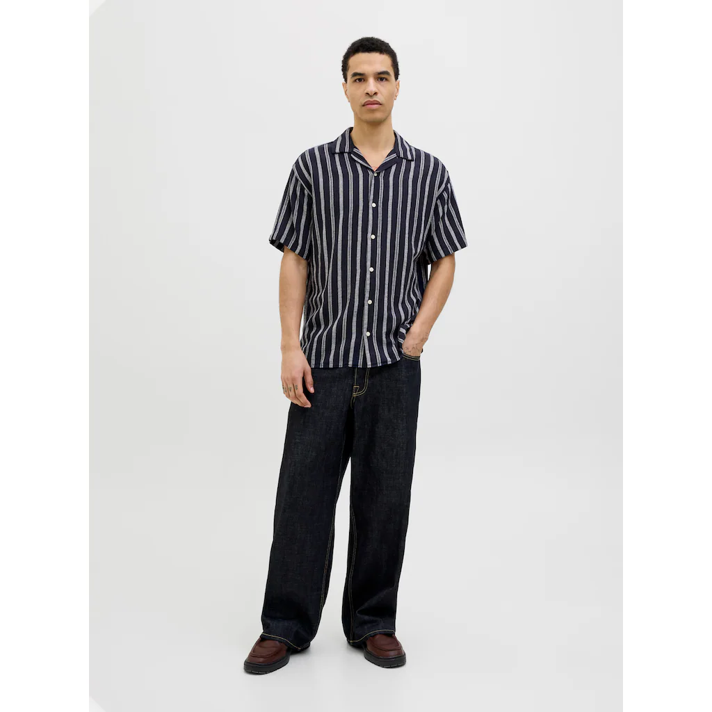 Jack & Jones Kurzarmhemd »JJEENZO STRIPE RESORT SHIRT SS SN« Mit Streifen Muster