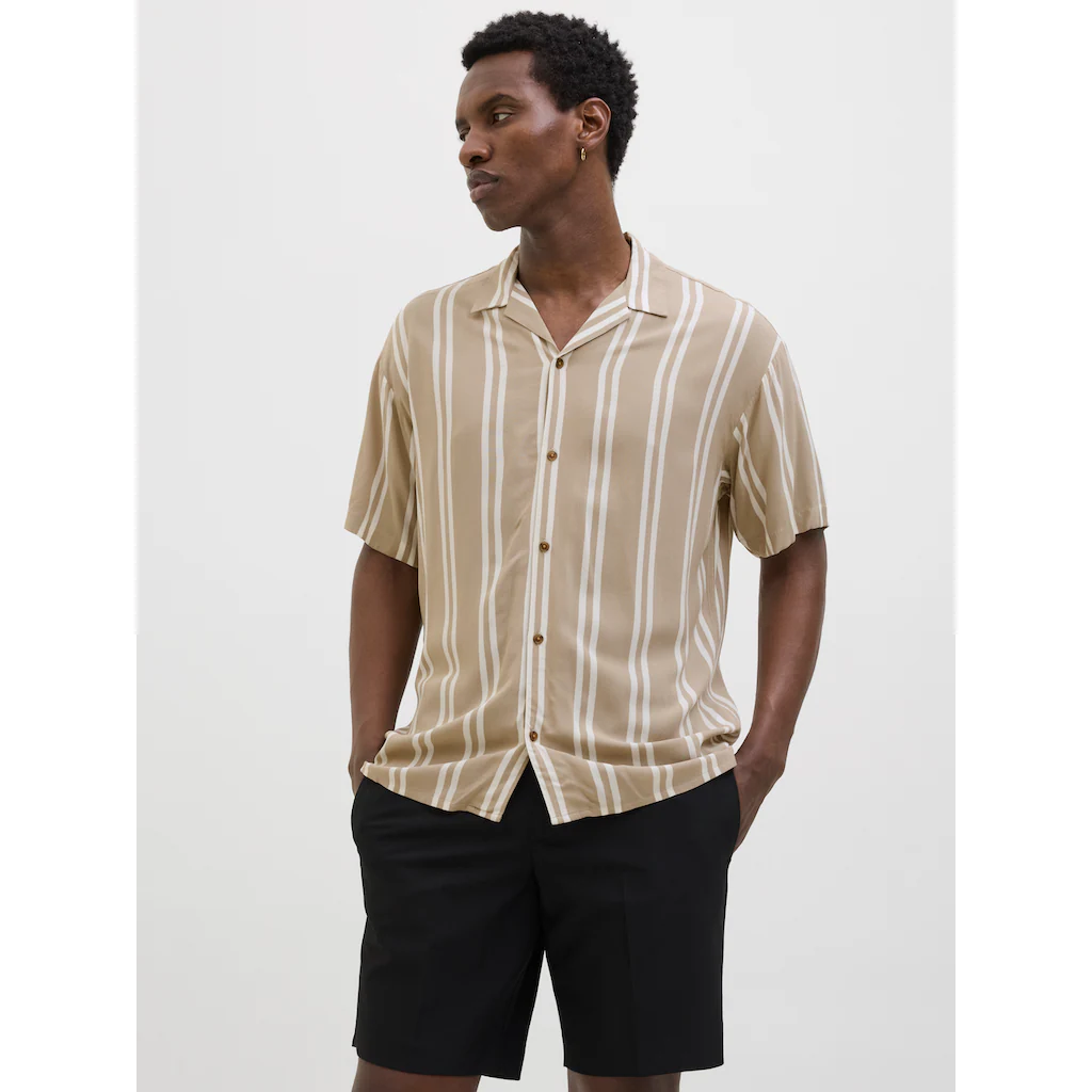 Jack & Jones Kurzarmhemd »JJEJEFF STRIPE RESORT SHIRT SS SN« mit Streifen Muster