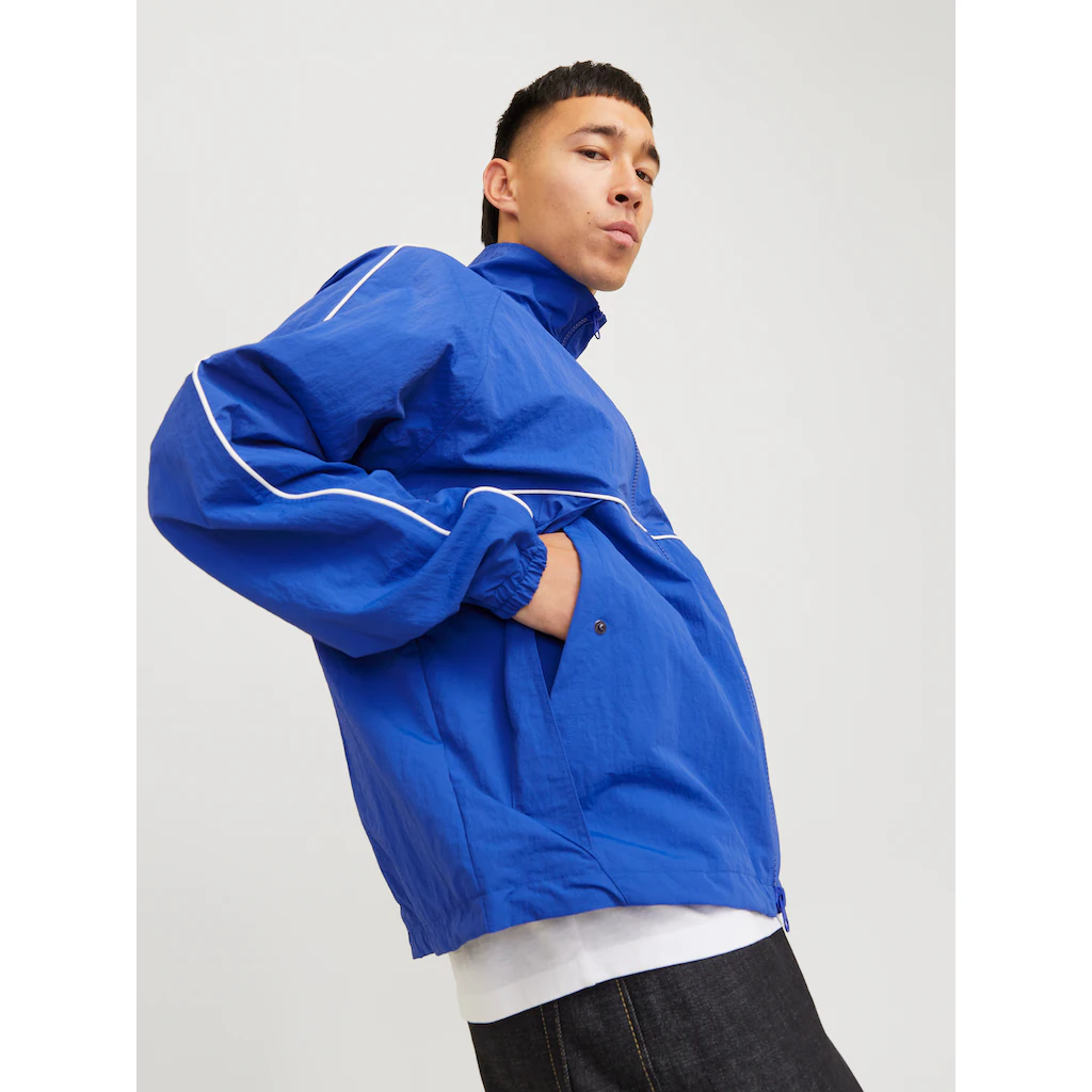 Jack & Jones Outdoorjacke »JCOUNION TRACK JACKET SN« Ohne Kapuze Mit Stylischem Print ▷ Für