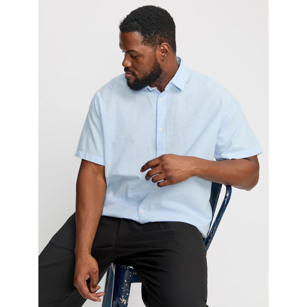 Jack & Jones PlusSize Kurzarmhemd »JJEBREEZE SHIRT SS SN PLS« Mit Hemdkragen