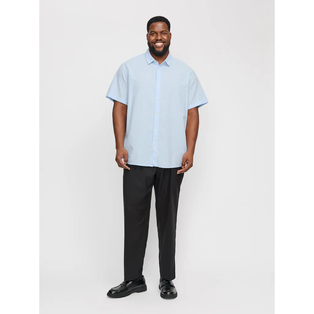 Jack & Jones PlusSize Kurzarmhemd »JJEBREEZE SHIRT SS SN PLS« Mit Hemdkragen