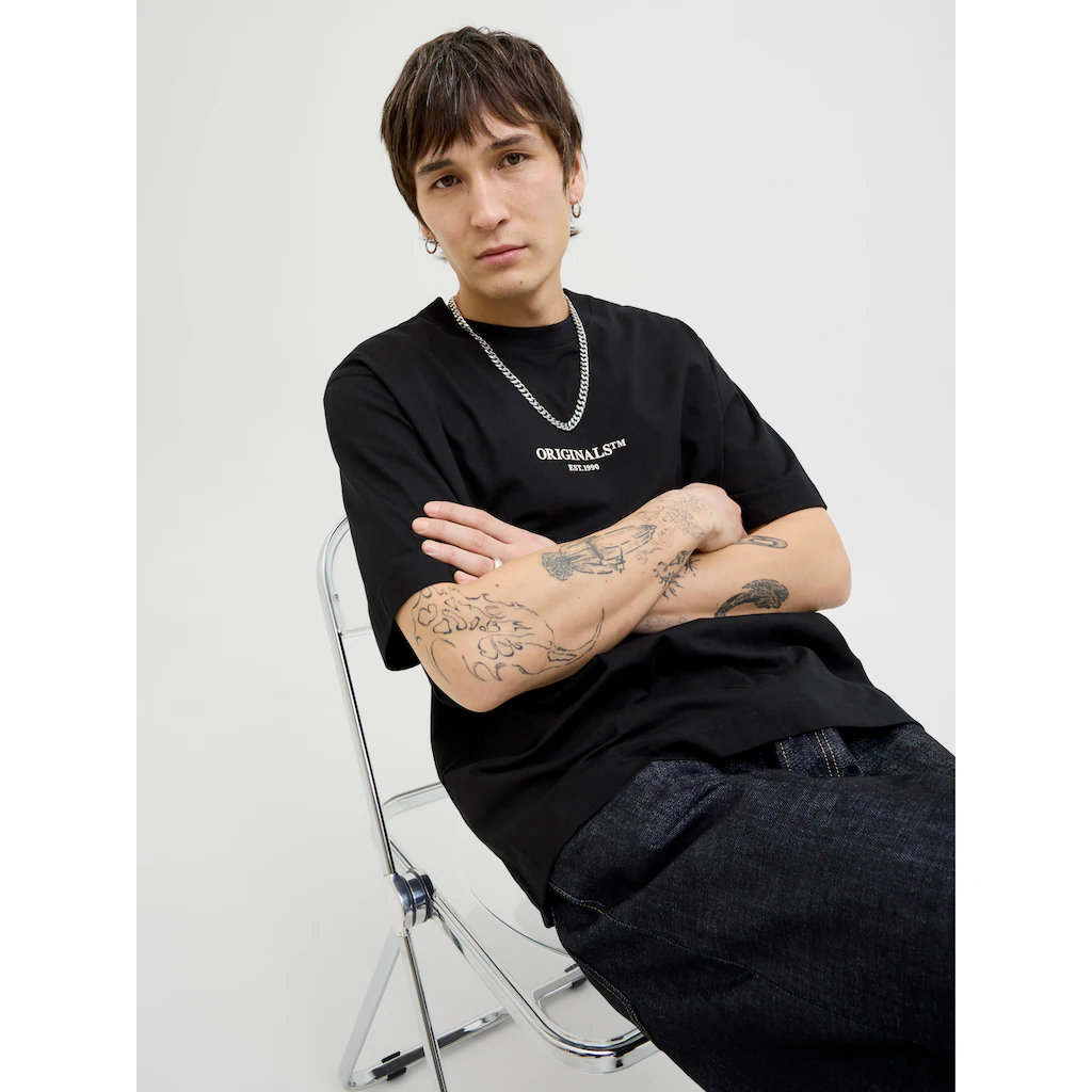 Jack & Jones T-Shirt »JORISLINGTON MINIMAL BRANDING TEE SS SN« ▷ Für
