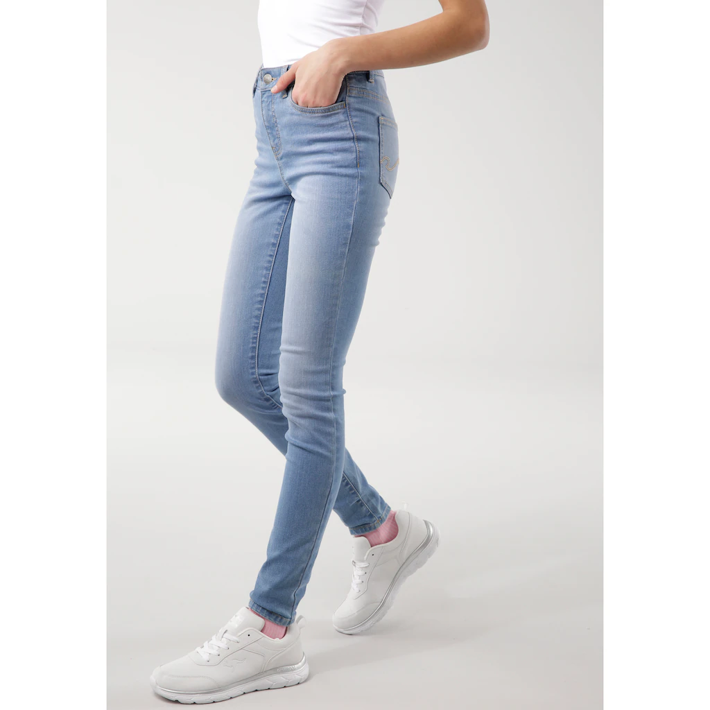 KangaROOS 5-Pocket-Jeans »SUPER SKINNY HIGH RISE« Knöchellang Mit Used-Optik Hohe Leibhöhe