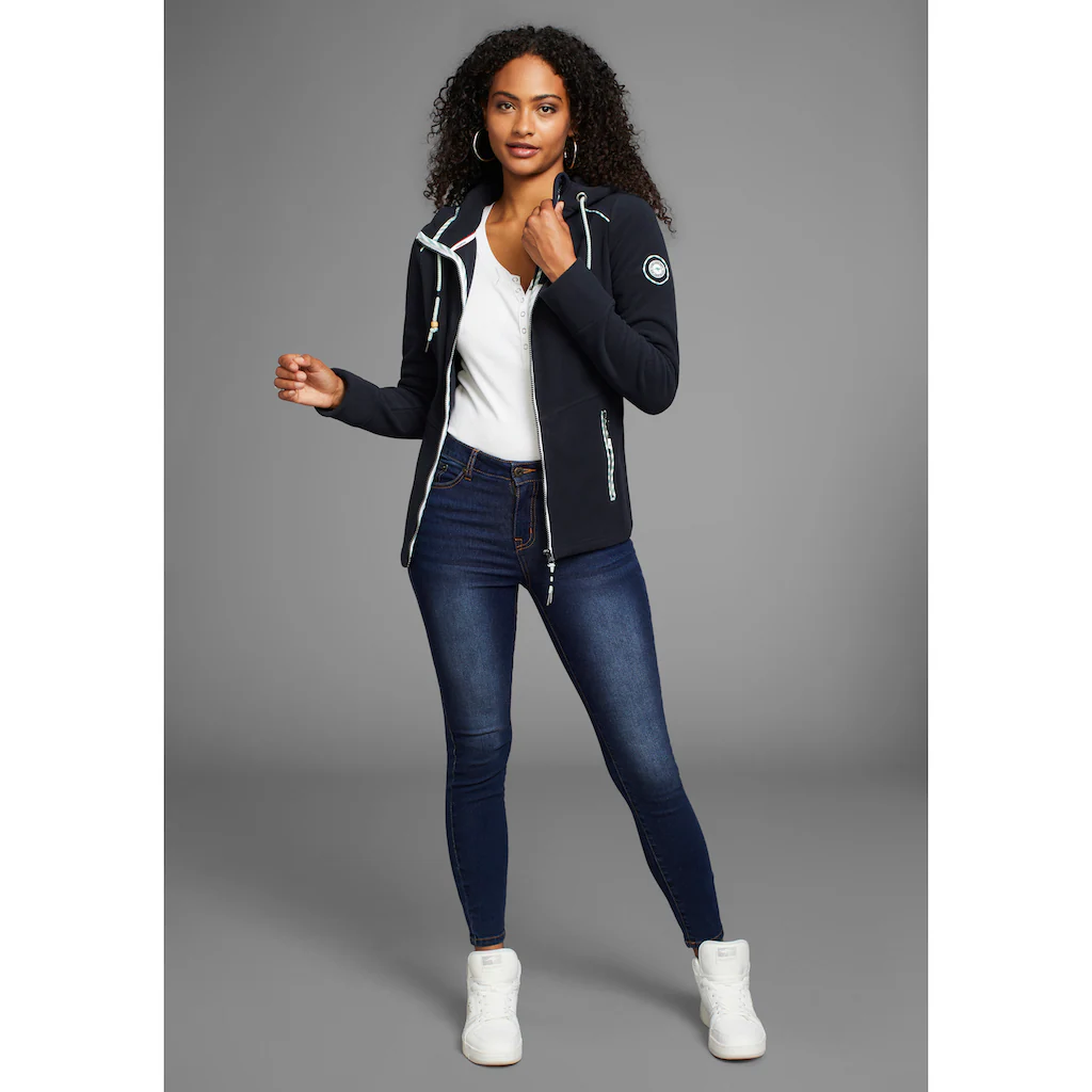 KangaROOS Fleecejacke Mit Kapuze Aus Polyester Figurbetonte Passform Mit Kapuze Und Kordelzug