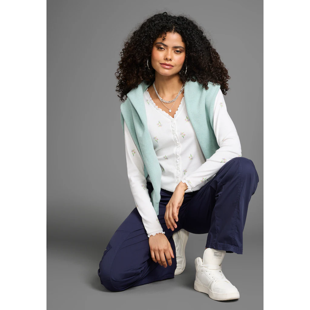 KangaROOS Langarmshirt Mit Blumendruck Und Knopfleiste