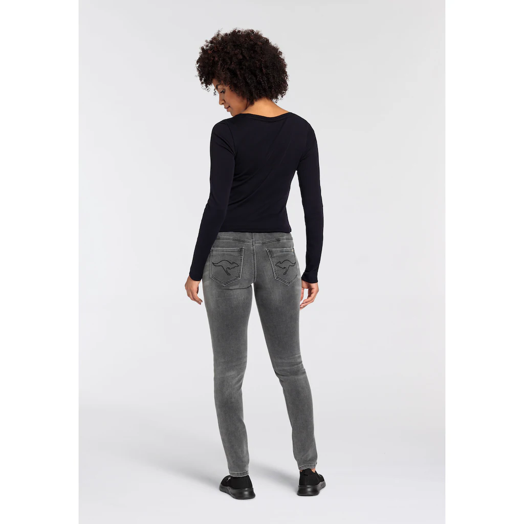 KangaROOS Longsleeve Langarm Sehr Figurbetont Aus Rippware Aus 100% Baumwolle