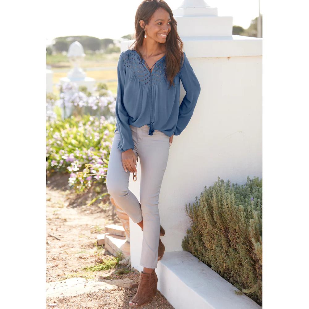 LASCANA Crepebluse Mit Lochstickerei Damenbluse Lockere Passform