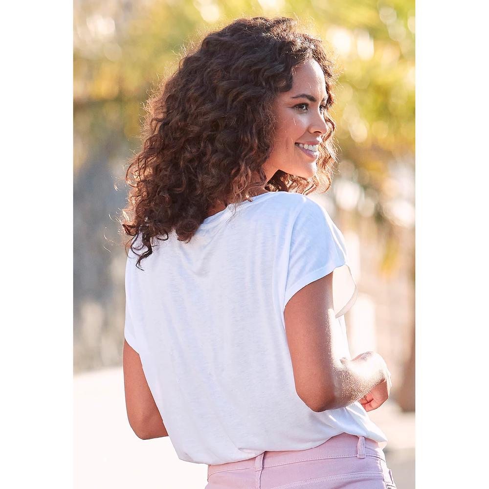 LASCANA Kurzarmshirt Mit Frontprint Lockeres T-Shirt Mit Vorderseite Aus Satin