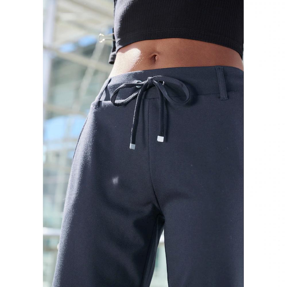 LASCANA Shorts Mit Gürtelschlaufen Und Bindeband Loungewear