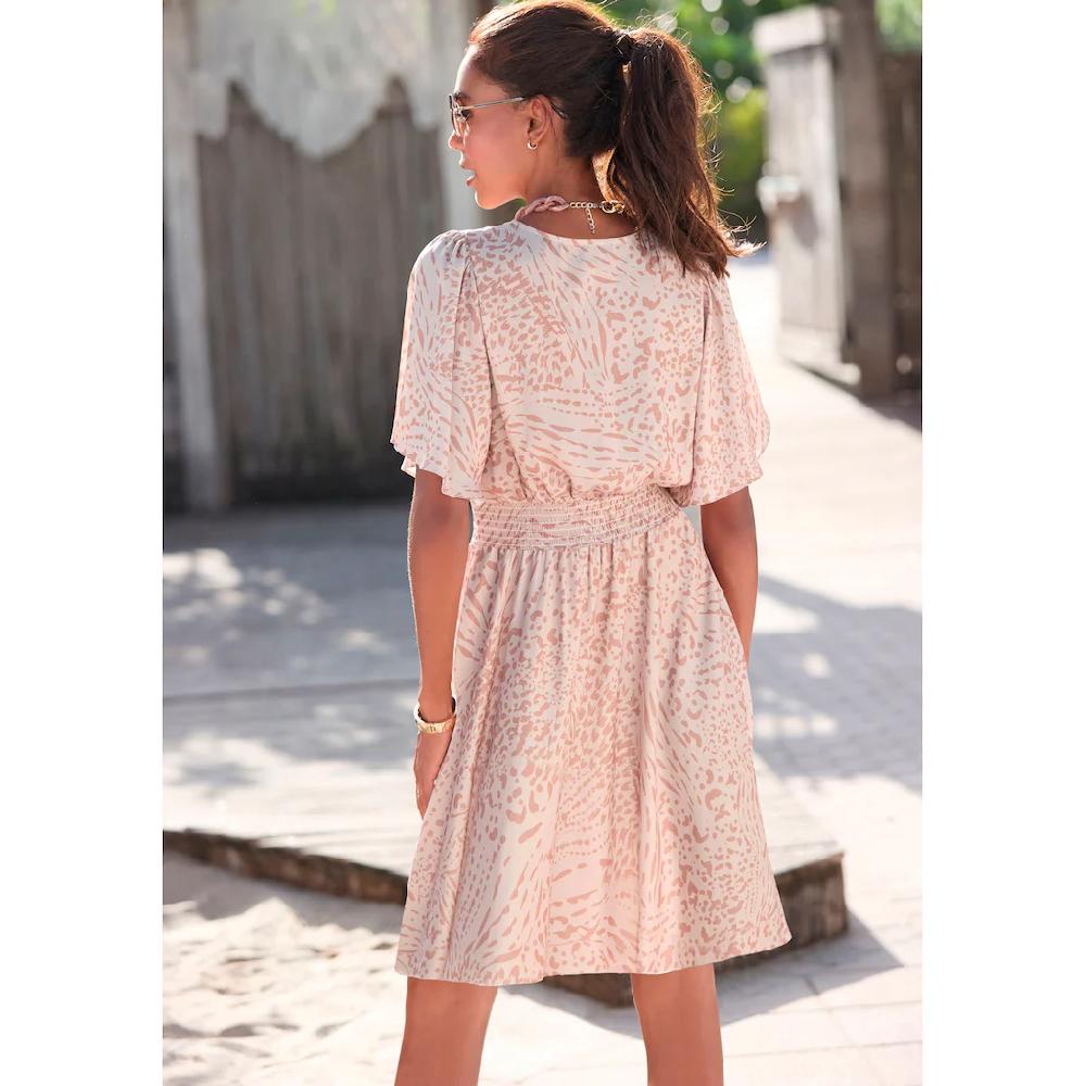 LASCANA Sommerkleid Mit Animalprint Und Fledermausärmeln Satinoptik Elastisch