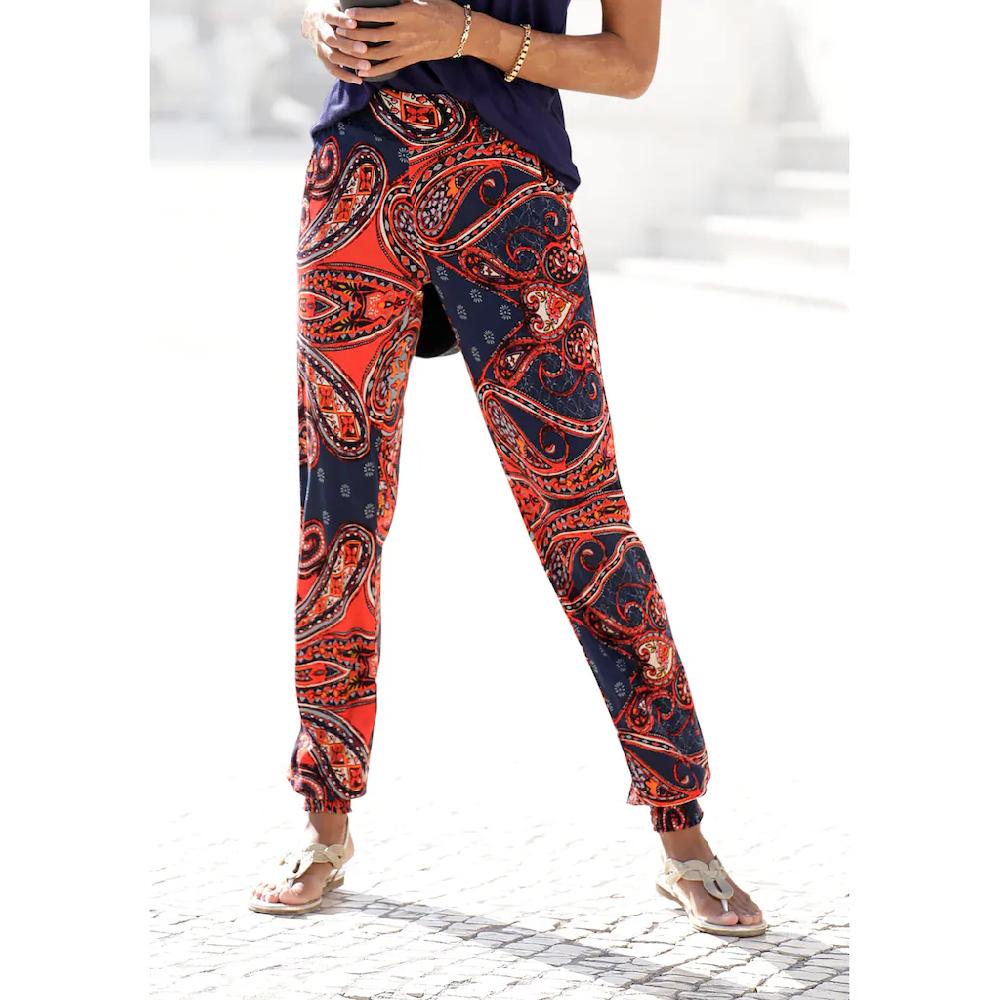 LASCANA Strandhose mit Paisleyprint und Taschen leichte Jerseyhose elastisch