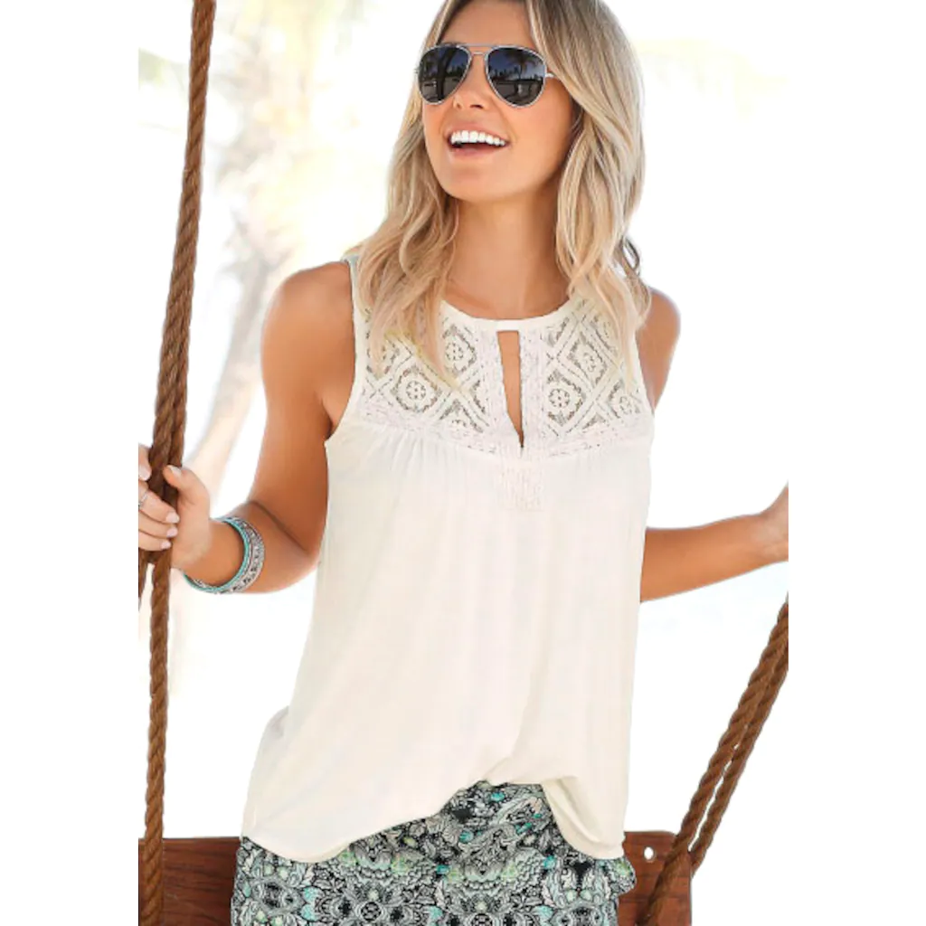 LASCANA Strandtop mit Spitzeneinsätzen Damentop aus Baumwoll-Mix