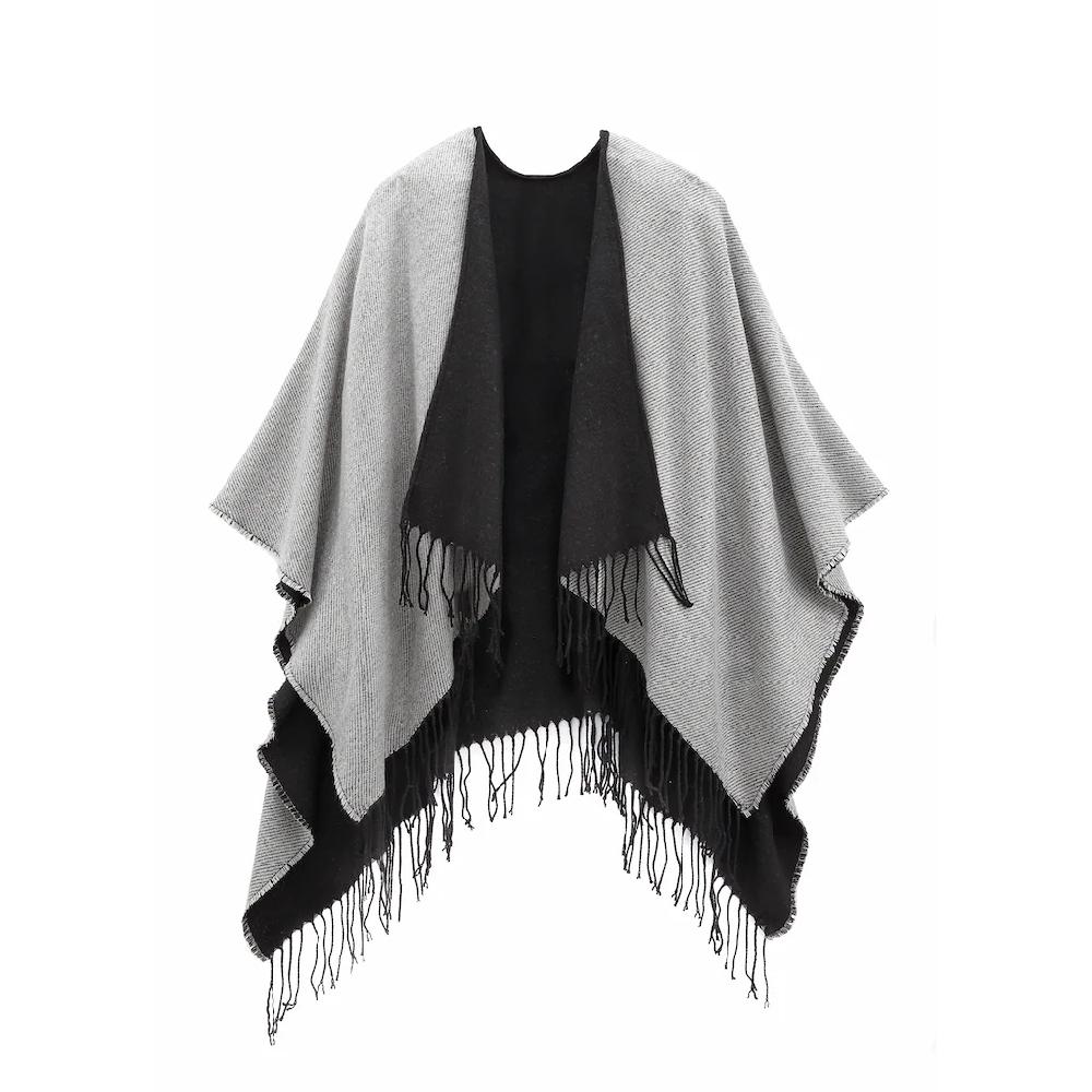 LASCANA Strickponcho »Cape« Poncho zum Wenden Fransentuch Schal VEGAN