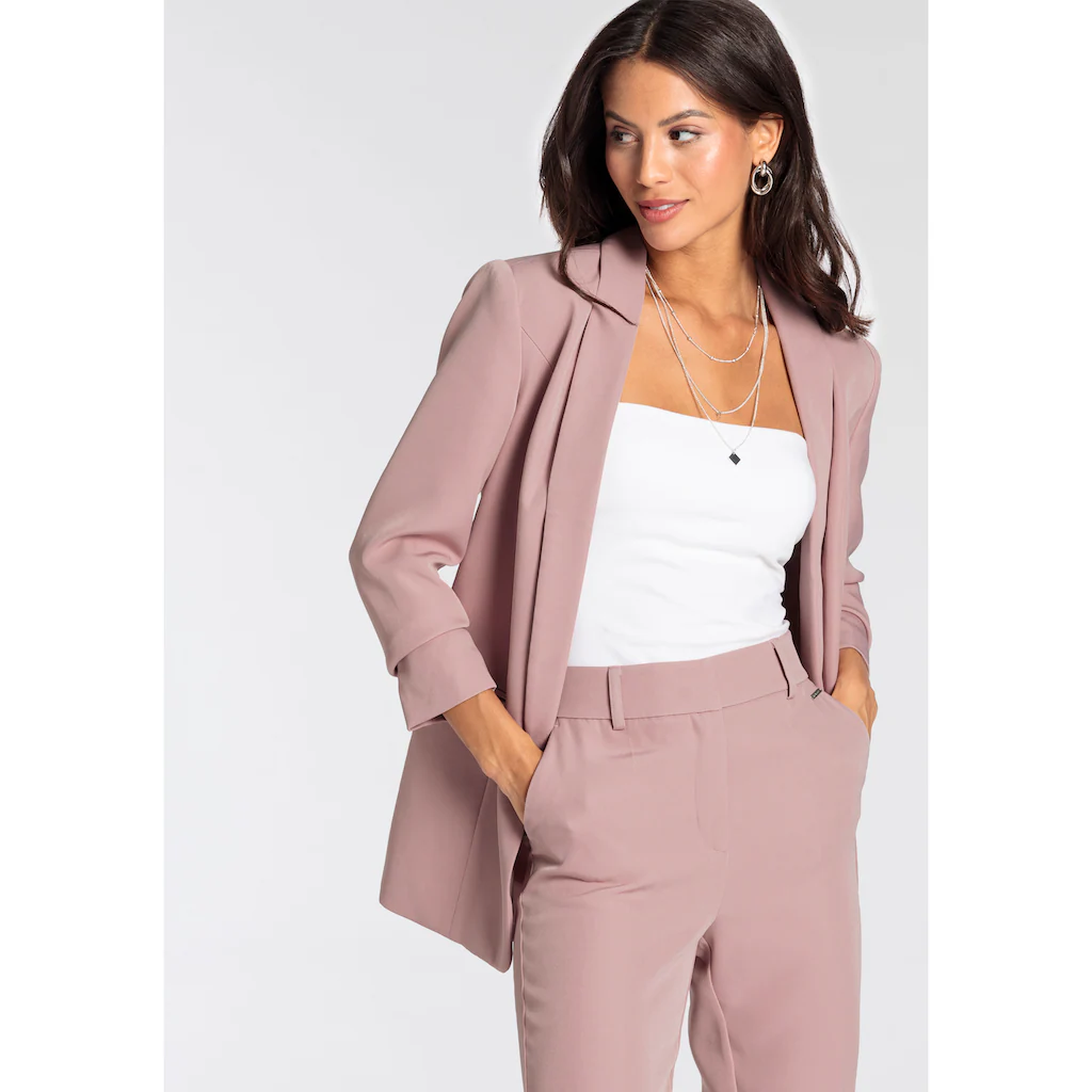 Laura Scott Longblazer
