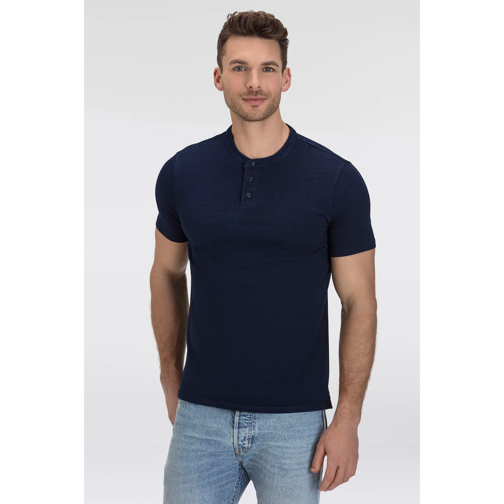 Levi's® Henleyshirt mit Logo Stickerei ▷ für