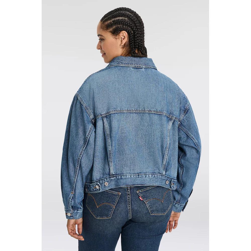 Levi's® Plus Jeansjacke »TRUCKER« In Leichter Used-Waschung Bestellen