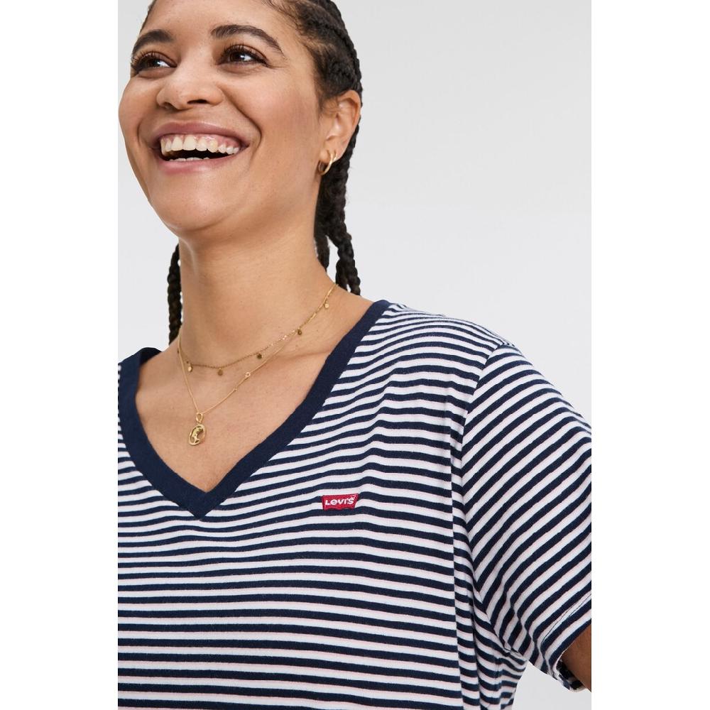 Levi's® Plus T-Shirt »PL PERFECT VNEC«