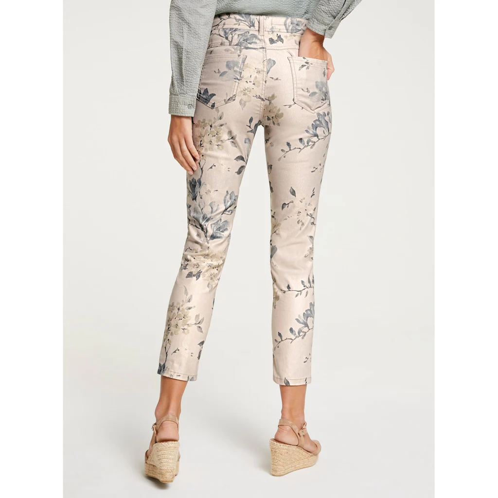 LINEA TESINI By Heine Webhose