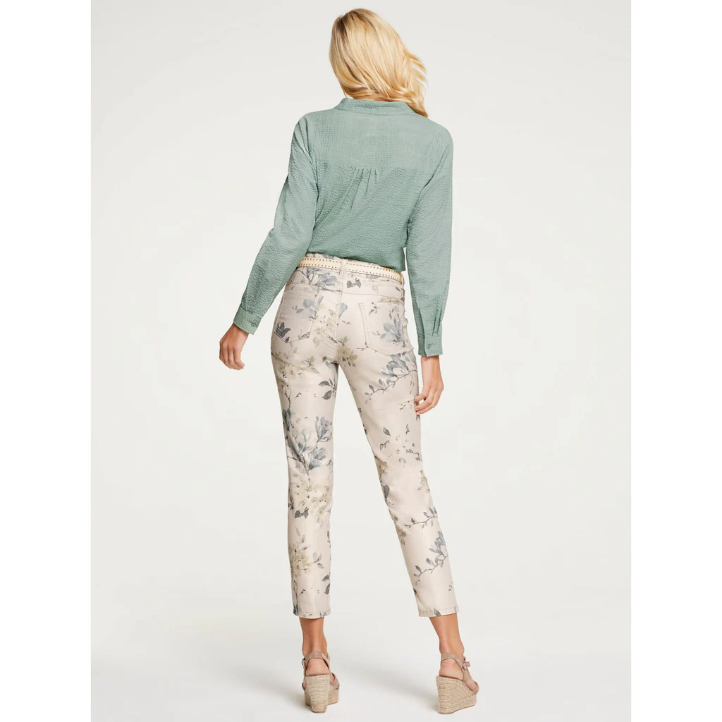 LINEA TESINI By Heine Webhose