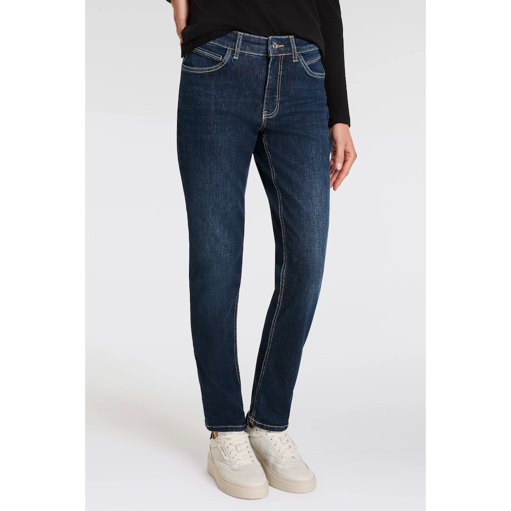 MAC Gerade Jeans »MELANIE dragon-fly« Dekoratibe Nietendetails auf der hinteren Tasche
