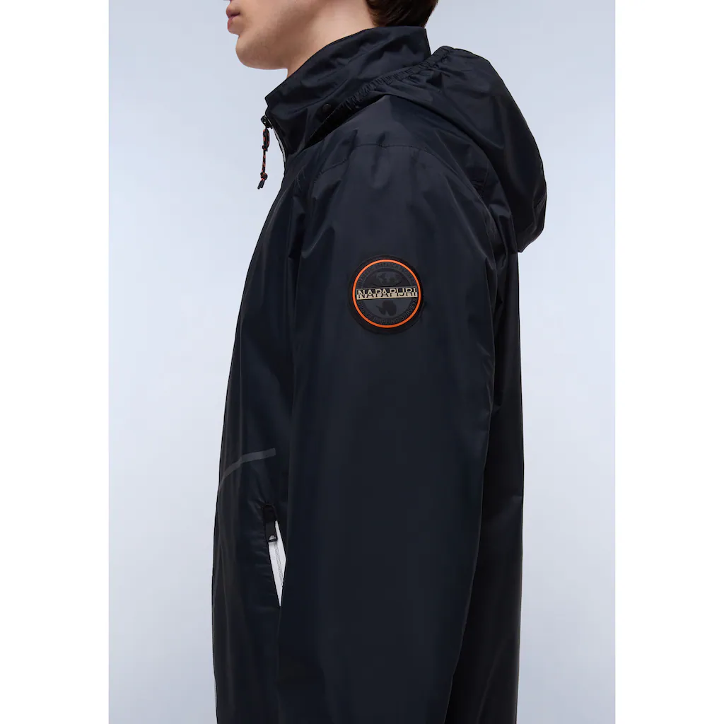 Napapijri Windbreaker »A-CLOUDY 041 BLACK« Mit Kapuze Mit Gummizug Im Saum; Mit Stehkragen
