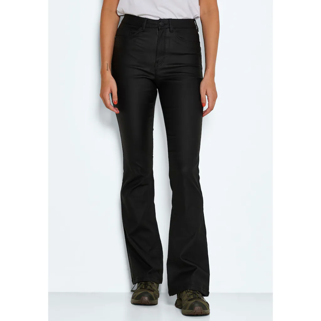 Noisy may Lederimitathose »NMSALLIE HW FLARE COATED PANTS NOOS«