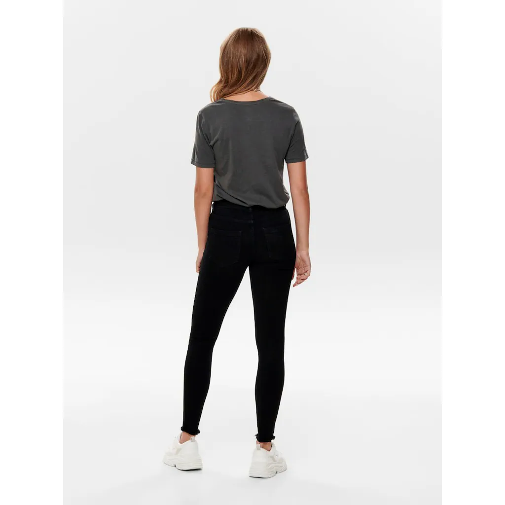 ONLY Ankle-Jeans »ONLBLUSH MID SK AK RW DNM REA2343 NOOS« Ausgefranste Säume