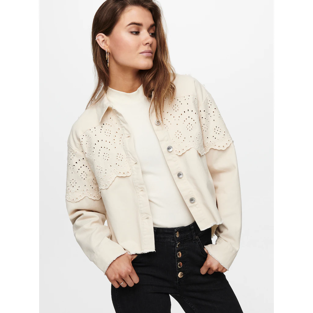 ONLY Kurzjacke »ONLELENA CROCHET JACKET NC OTW«