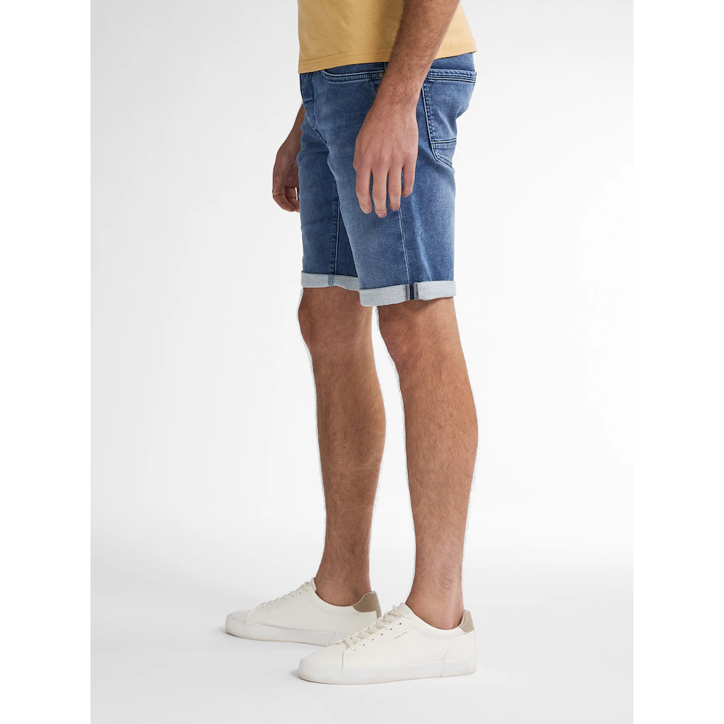 Petrol Industries Jeansshorts Im Five-Pocket Style