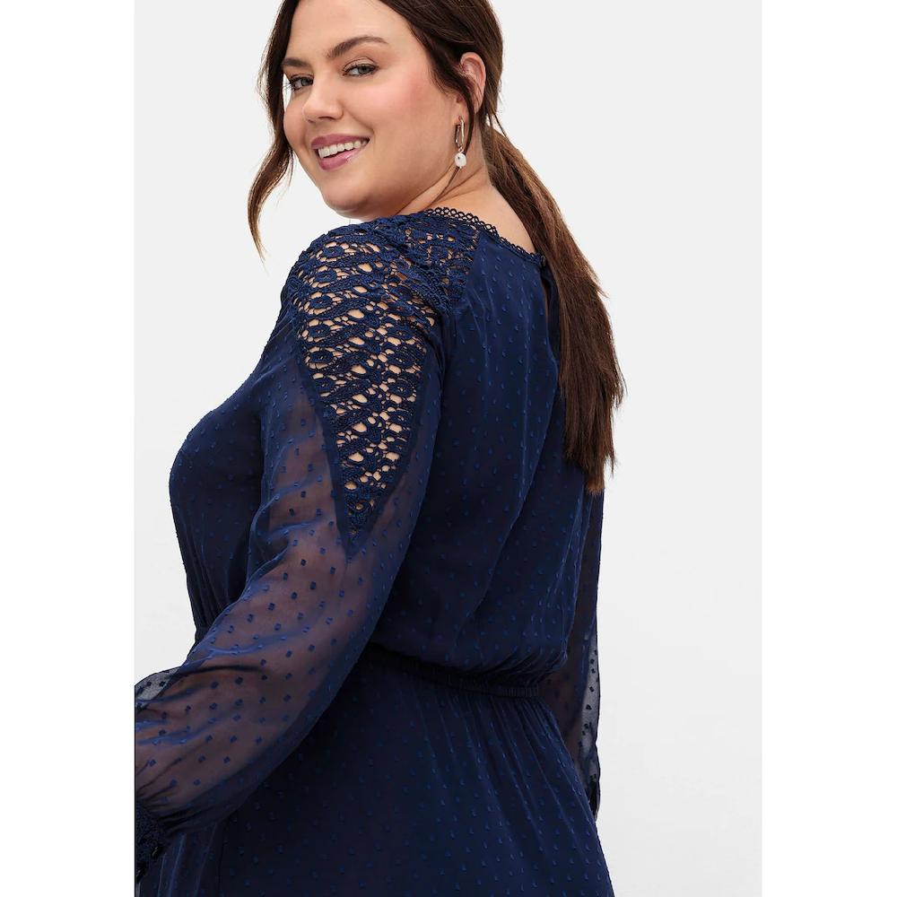 Sheego Cocktailkleid »Große Größen« Aus Dobby-Chiffon Mit Spitze Am Ärmel