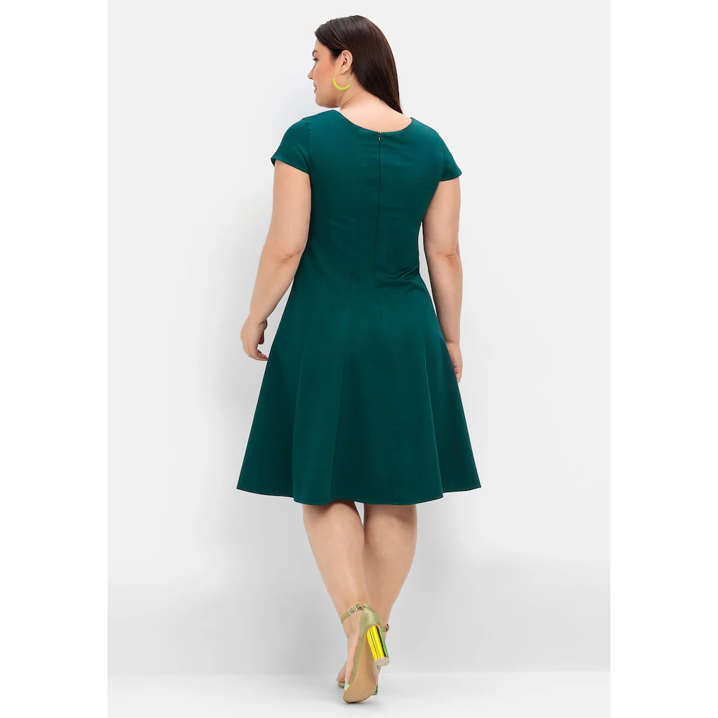 Sheego Cocktailkleid »Große Größen« In Bahnenform