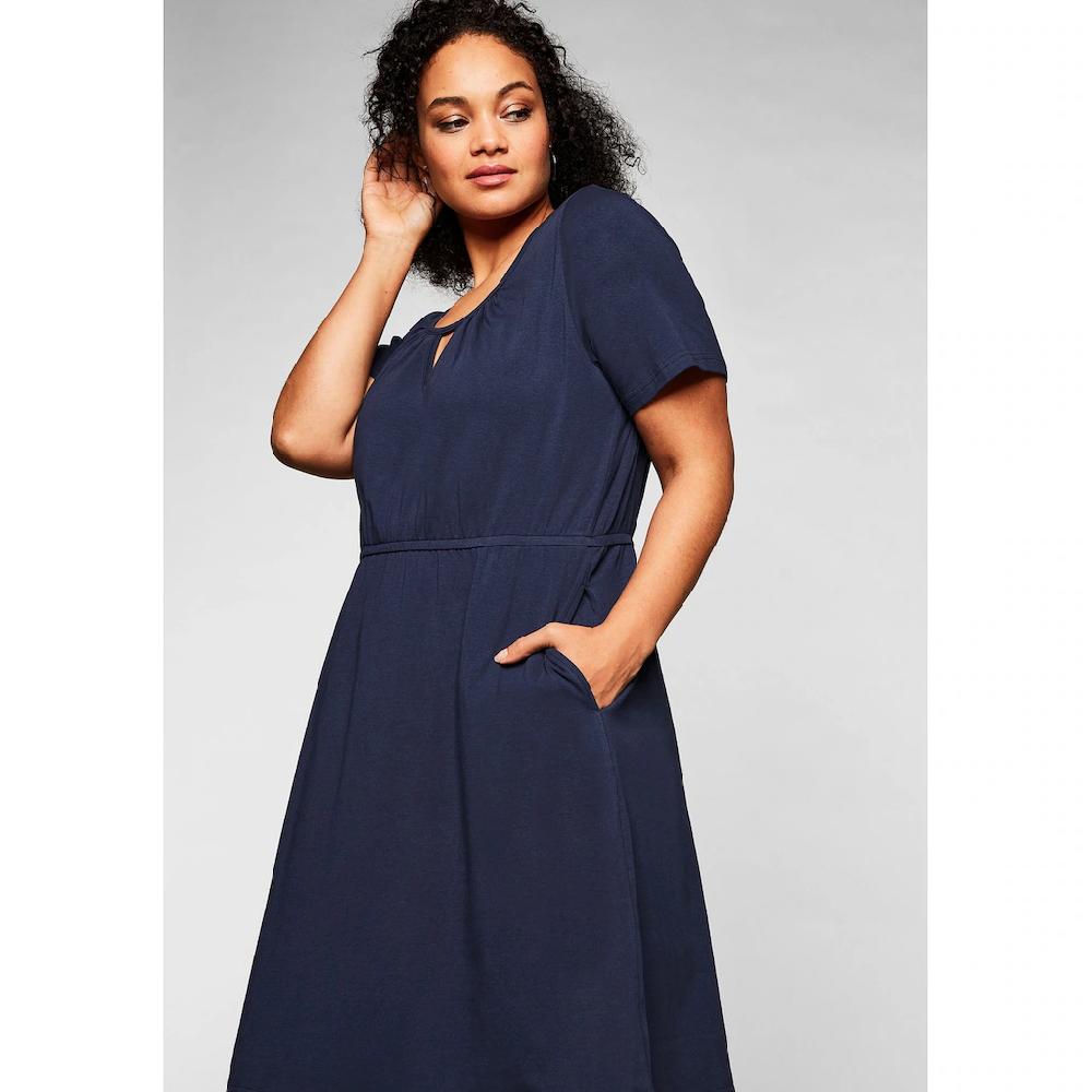 Sheego Jerseykleid »Große Größen« Mit Cut-out Am Ausschnitt