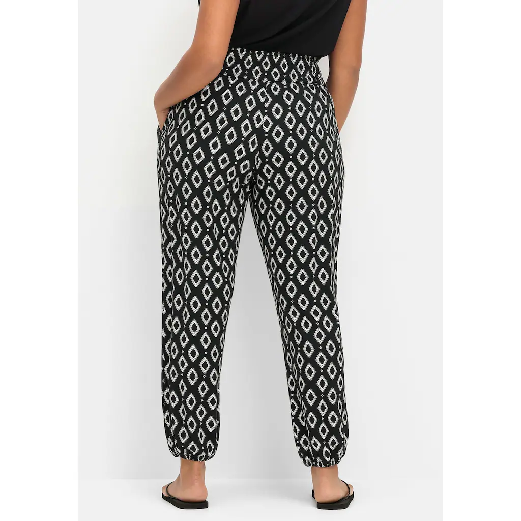 Sheego Schlupfhose »Große Größen« Mit Seitlichen Eingriffstaschen