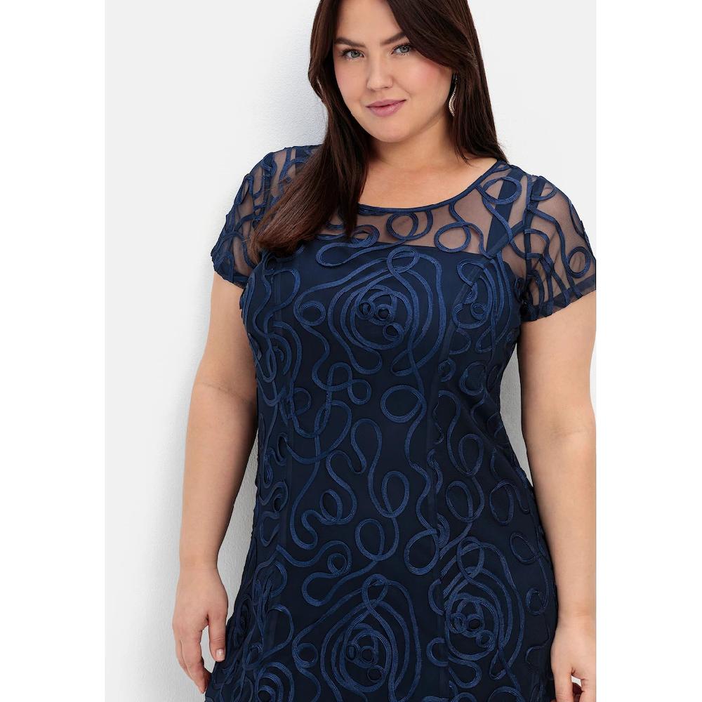 Sheego Spitzenkleid »Große Größen« In Leicht Ausgestellter Passform