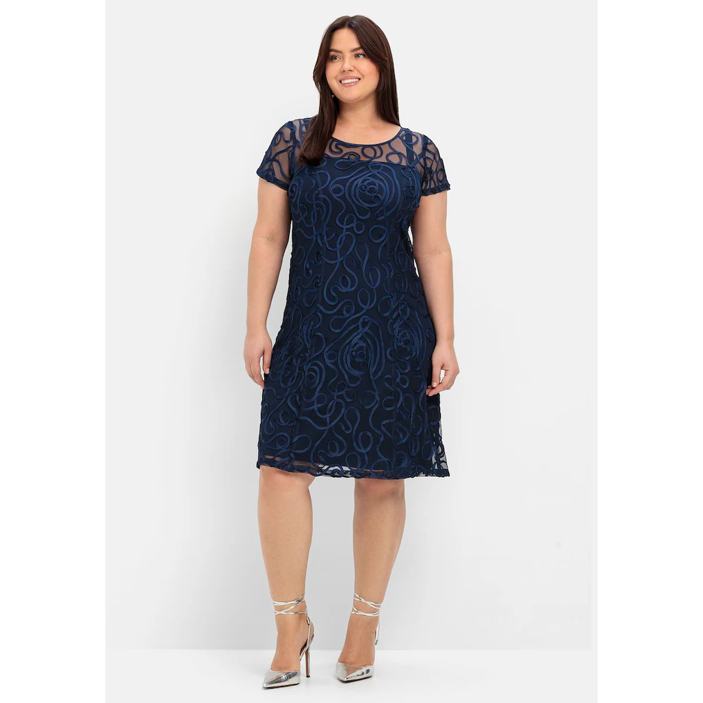 Sheego Spitzenkleid »Große Größen« in leicht ausgestellter Passform
