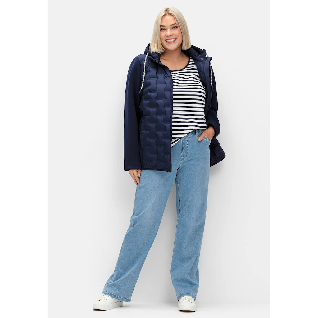 Sheego Steppjacke »Große Größen« mit Kapuze im Materialmix mit abnehmbarer Kapuze
