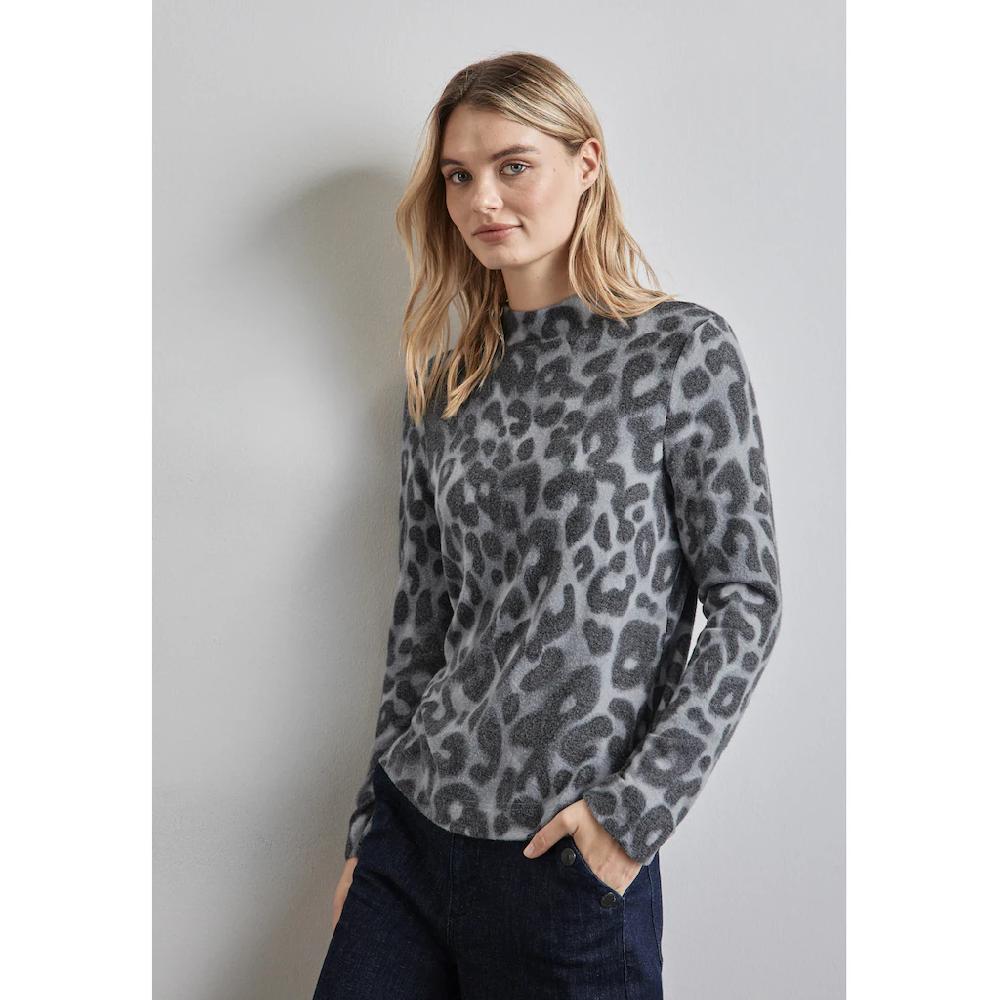 STREET ONE Langarmshirt mit Leo-Muster