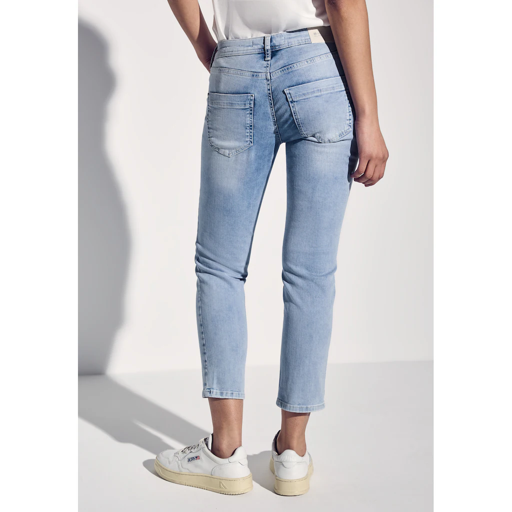 STREET ONE Slim-fit-Jeans aus Baumwolle mit Stretchanteil