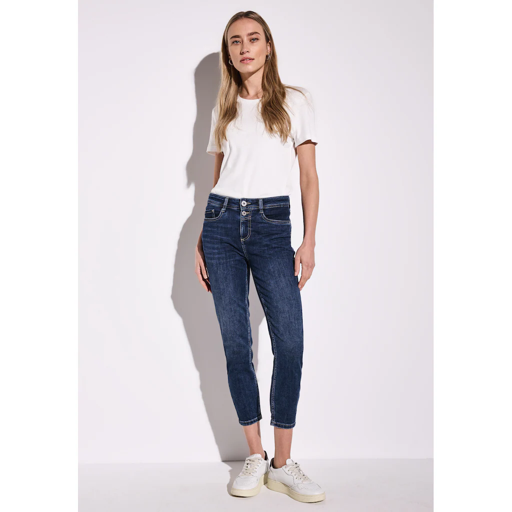 STREET ONE Slim-fit-Jeans In Dunkelblauer Waschung