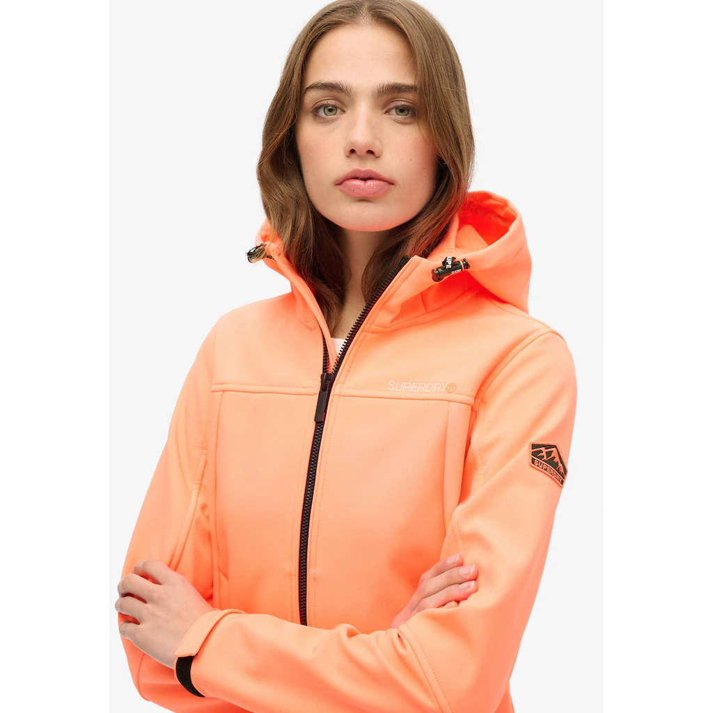 Superdry Outdoorjacke »HOODED CLASSIC TREKKER JKT« Mit Kapuze