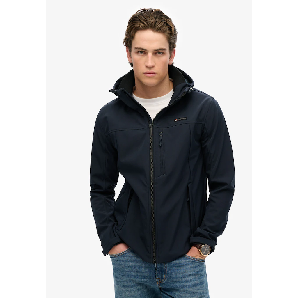 Superdry Outdoorjacke »HOODED SOFT SHELL TREKKER JKT« mit Kapuze ▷ kaufen