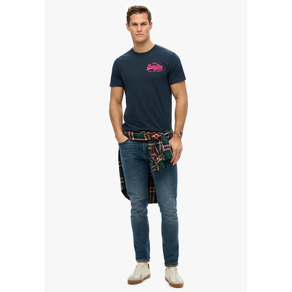 Superdry Rundhalsshirt »VL EMBROIDERED RELAXED TEE« ▷ Bestellen