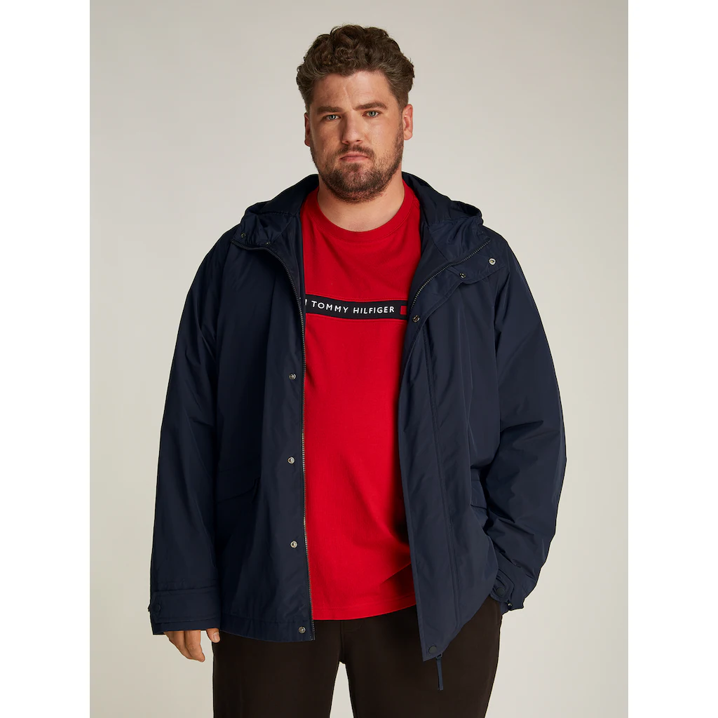 Tommy Hilfiger Big & Tall Allwetterjacke »BT-LW PACKABLE HOODED JKT-B« mit Kapuze in Großen Größen Logostickerei ▷ kaufen