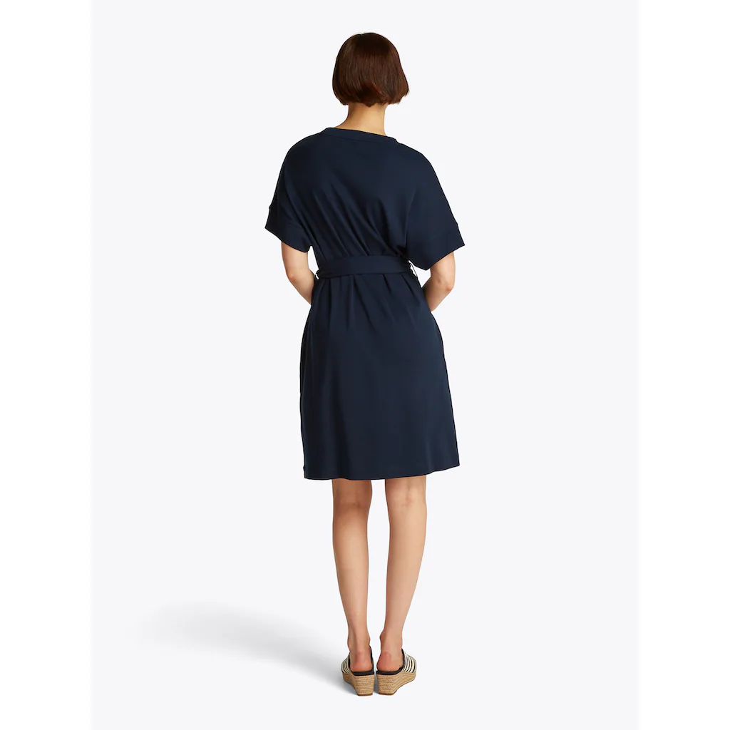Tommy Hilfiger Blusenkleid »MODERN CODY DRESS« Mit Logostickerei