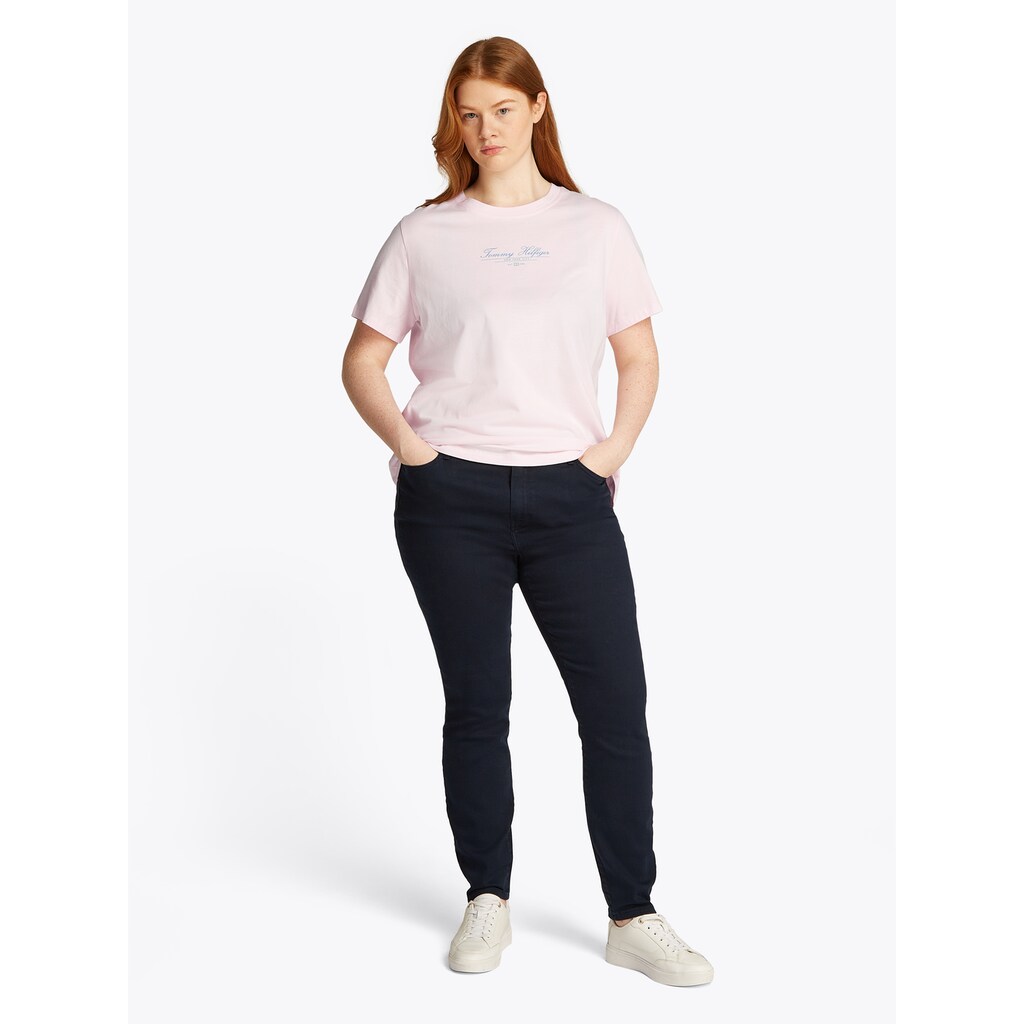 Tommy Hilfiger Curve Rundhalsshirt »CRV REG SCRIPT C-NK TEE SS« In Großen Größen Logoschriftzug